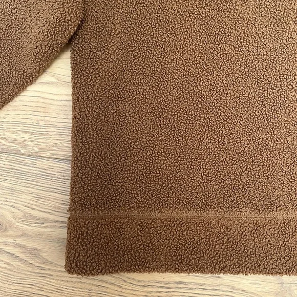 Jcrew Cropped Sherpa pullover size small - Picture 4 of 7